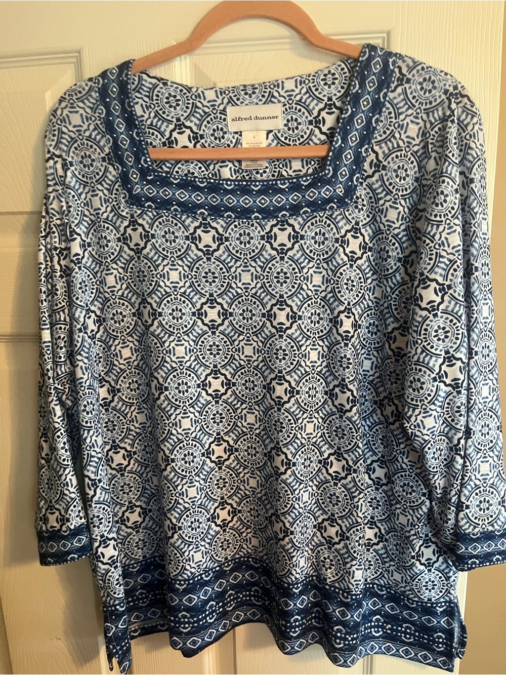 Alfred Dunner Navy & White Geometric Square-Neck Tunic Top